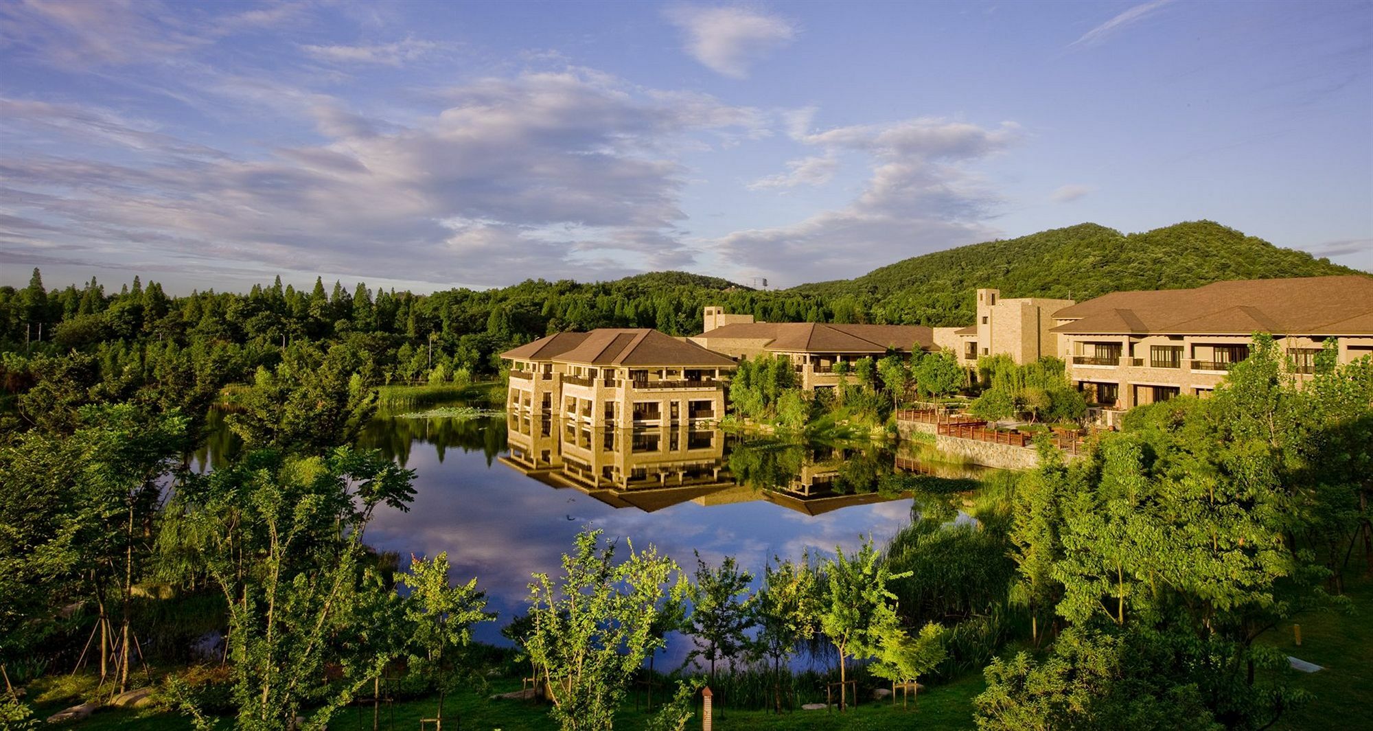 Narada Resort & Spa Liangzhu Hangzhou Exterior photo